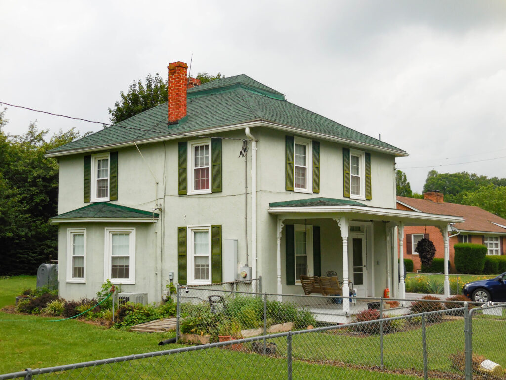 Why Is Fall Roof Maintenance Important?, Gregory's Roofing Of Winchester