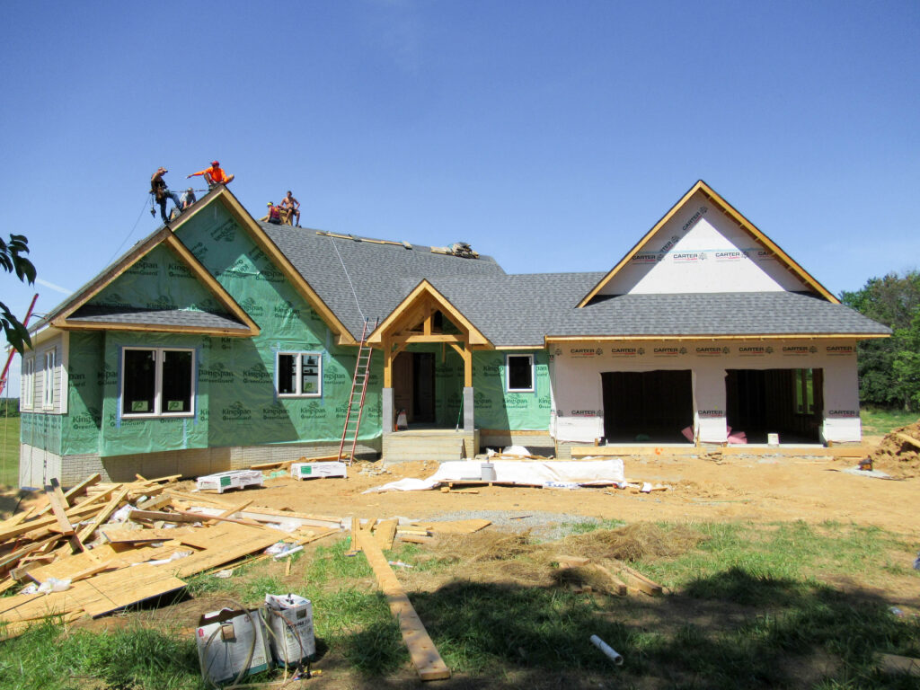 What Should You Look For in a Roofing Contractor?, Gregory's Roofing Of Winchester